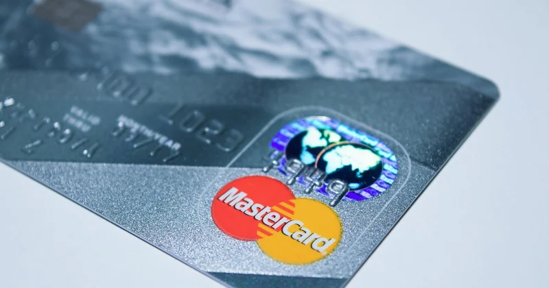 Pourquoi ma carte illicado n'apparaît pas dans la liste des cartes à convertir ?